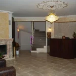 Apart-Hotel-Maria-Stavros-Start-Travel recepcija i restoran
