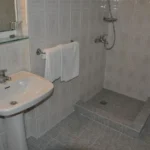 App Hotel Diana Pefkohori - Start Travel - kupatilo