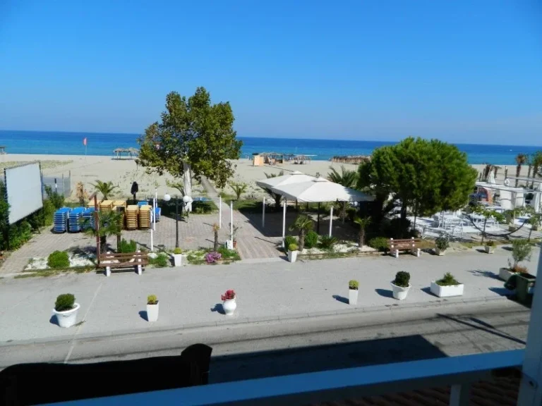 Vila Angela Nei Pori - Start Travel - pogled more