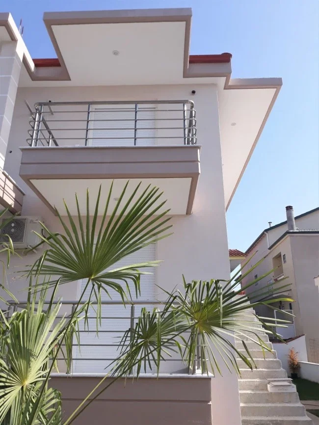 Vila Kostas - Nea Vrasna - Start Travel