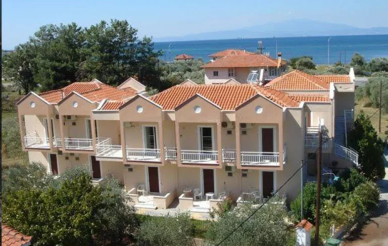 Vila-amarilia-tasos-skala-rahoni-start-travel-1 vila