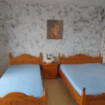 Vila-ana-nei-pori-start-travel-kreveti