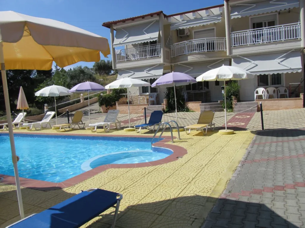 Vila Augustos Tasos Start Travel