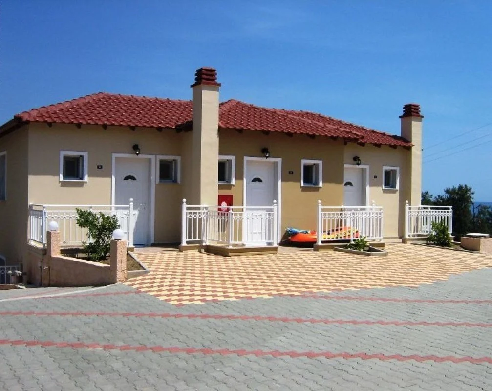 Vila Augustos Tasos Start Travel