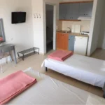 Vila-dimitris-nei-pori-start-travel-1-kreveti