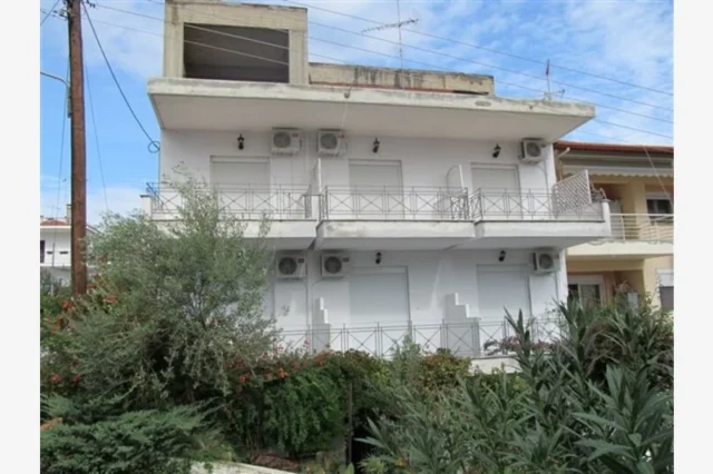 Vila Efi 1