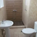 Vila-elkon-asprovalta-start-travel-1-kupatilo