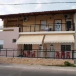 Vila-emanuela-tasos-potos-start-travel-1 vila