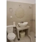 Vila-gatos-studios-asprovalta-start-travel-1 kupatilo