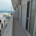 Vila-janis-sarti-start-travel-1 terasa