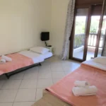 Vila Karajanis Neos Marmaras Start Travel Soba