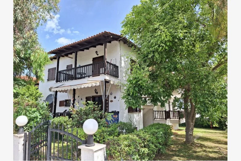 Vila-kolpos-polihrono-strat-travel-1-vila