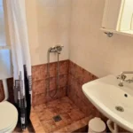 Vila-kolpos-polihrono-strat-travel-1-kupatilo