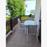 Vila-kolpos-polihrono-strat-travel-1-dvoriste