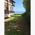 Vila-kolpos-polihrono-strat-travel-1-dvoriste