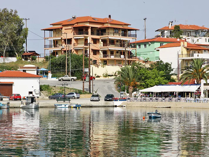 Vila Korali Neos Marmaras Start Travel