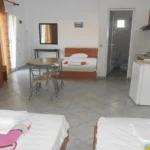 Vila-lemoni-studio-strat-travel-1-soba