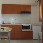 Vila-lemoni-studio-strat-travel-1-kuhinja