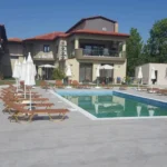 Vila-loukakis-sarti-start-travel-1 vila