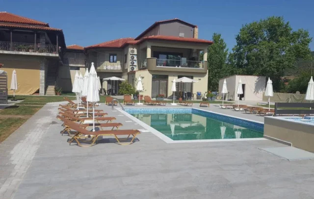 Vila Loukakis