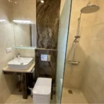 Vila-mia-sudios-polihrono-start-travel-1 kupatilo