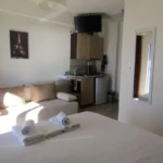 Vila Nikolaidis New Nea Plagia