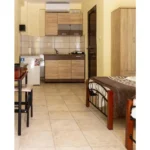 Vila-panorama-polihronio-strat-travel-1-kuhinja