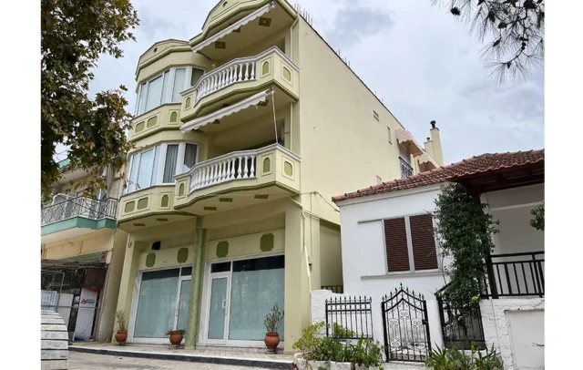 Vila Panos