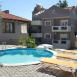 Vila Papaikonouma Tasos Start Travel