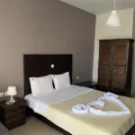 Vila Papaikonouma Tasos Start Travel