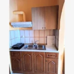 Vila-Partrik-Natali-Nei-Pori-Start-Tavel-kuhinja