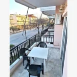 Vila-Partrik-Natali-Nei-Pori-Start-Tavel-terasa