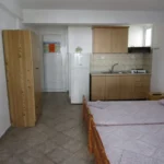 Vila-statis-nei-pori-start-travel-soba