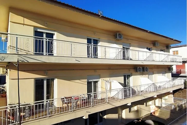 Vila-takis-kalitea-start-travel-1-vila