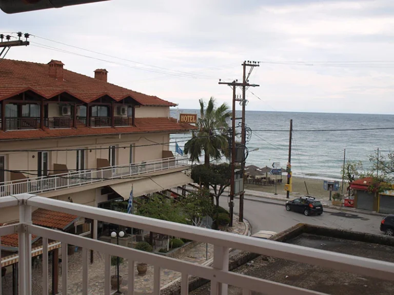 Vila Vavel Leptokaria Start Travel Terasa