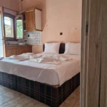 Vana Studios Limenas