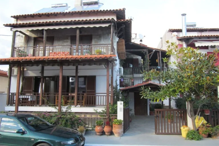 Vila Ana 2 Sarti Start Travel