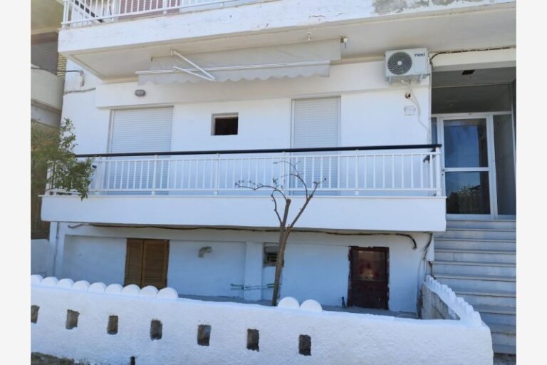 Vila Dina Nea Pllagia