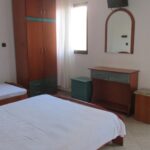 Vila George Sarti Satrt Travel