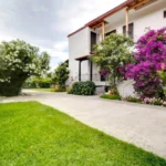 vila-janis-i-rania-polihrono-start-travel-vila