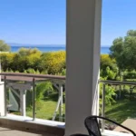 vila-janis-i-rania-polihrono-start-travel-terasa