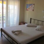 Vila Lefteris Sart Satrt Travel