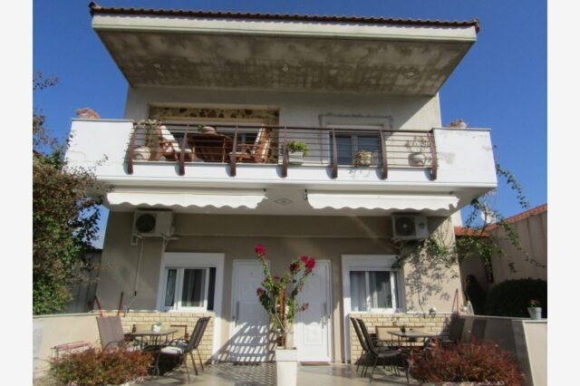 Vila Lemonia
