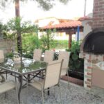 vila-natasa-valentino-polihrono-start-travel-terasa