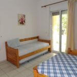 vila-papadopulos-polihrono-start-travel-soba