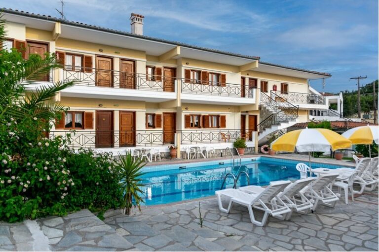 vila-sarikas-polihrono-start-travel-vila