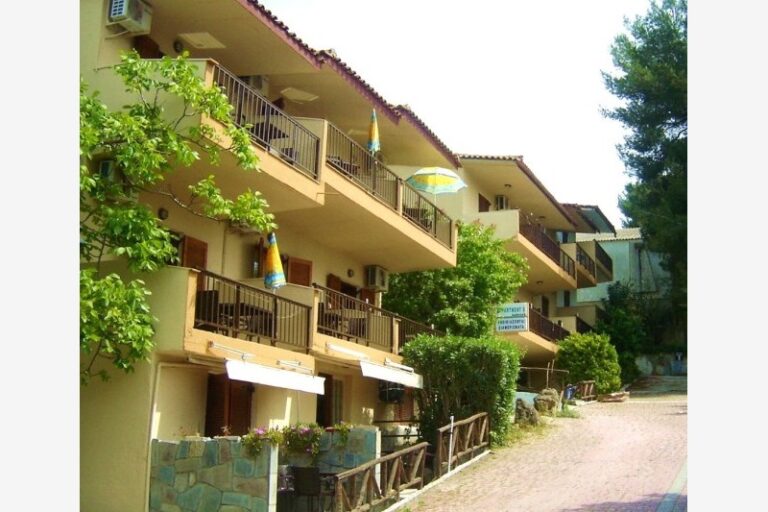 Vila Sarizas Siviri Start Travel