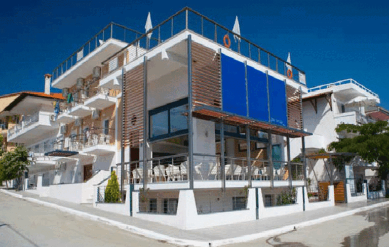 Vila-sarti-blue-sarti-start-travel-3 vila