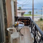 Vila V i N studios Limenas Start Travel Terasa