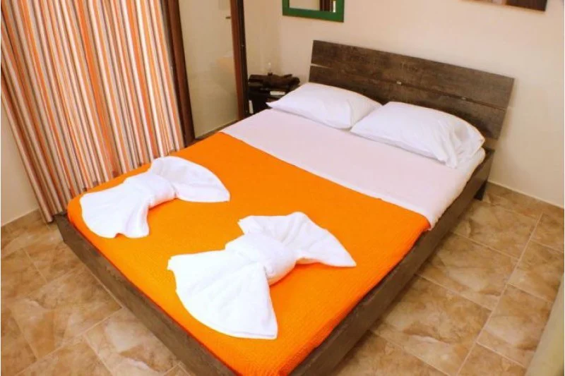 Vila Cipos Stavros Start Travel